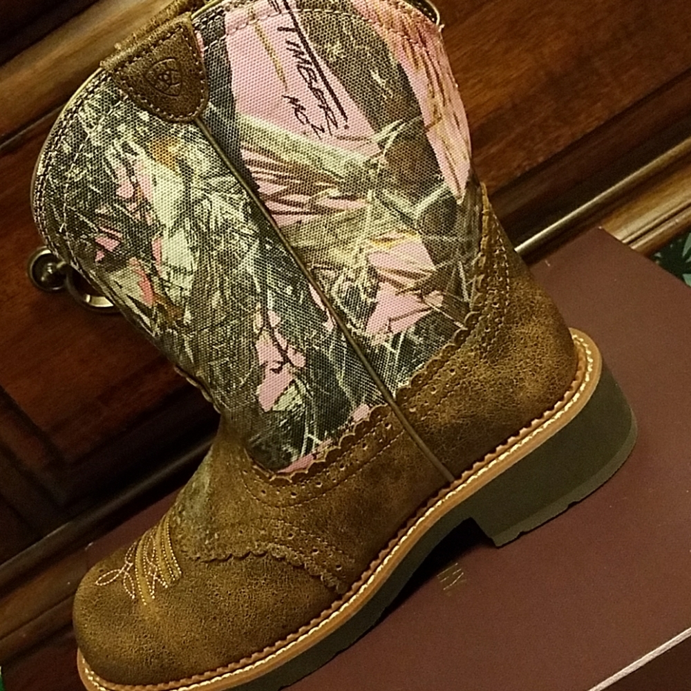 Ariat fatbaby Camo Boots